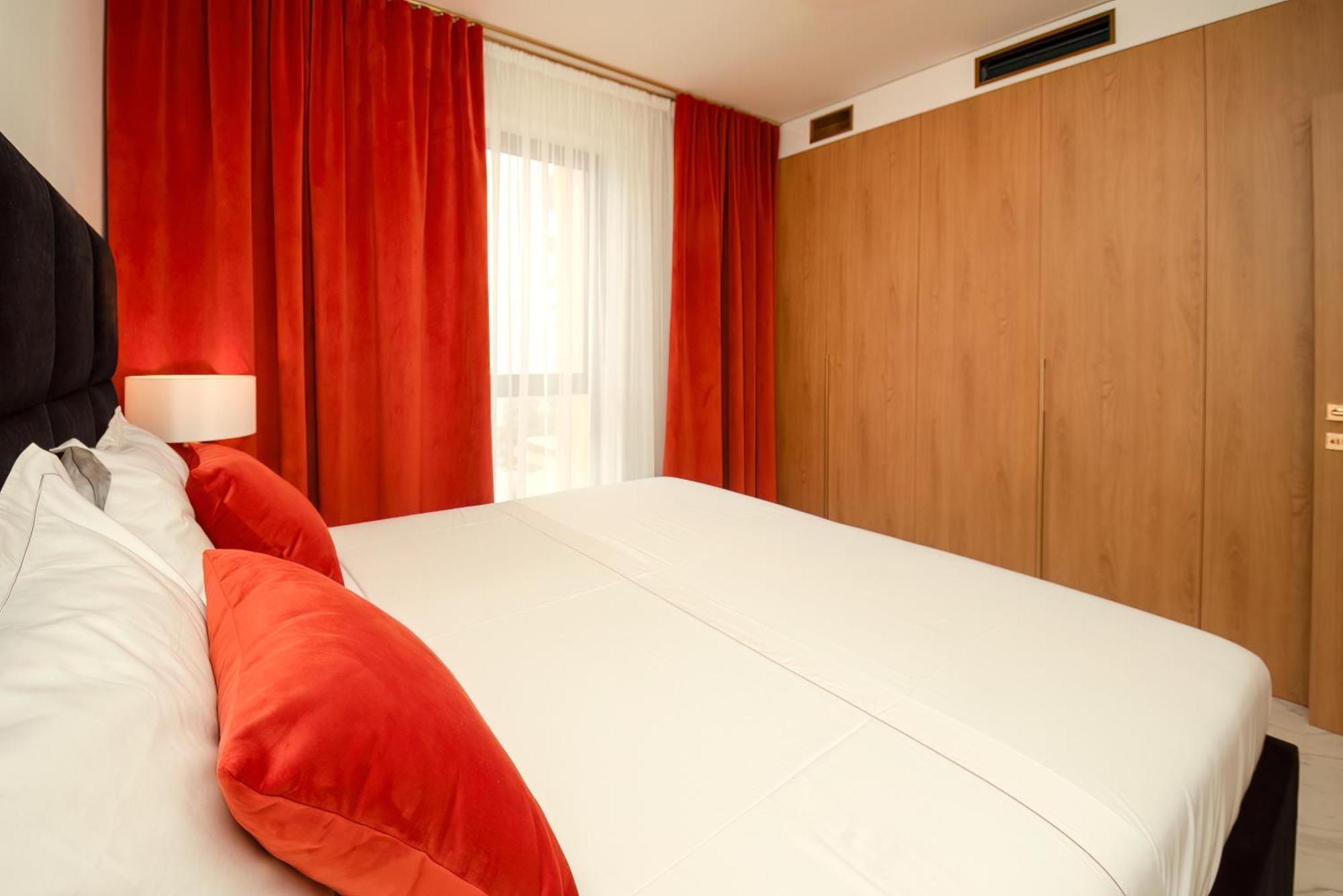 Mediterana Art Deco Resort (Adults Only) Sibenik Luaran gambar