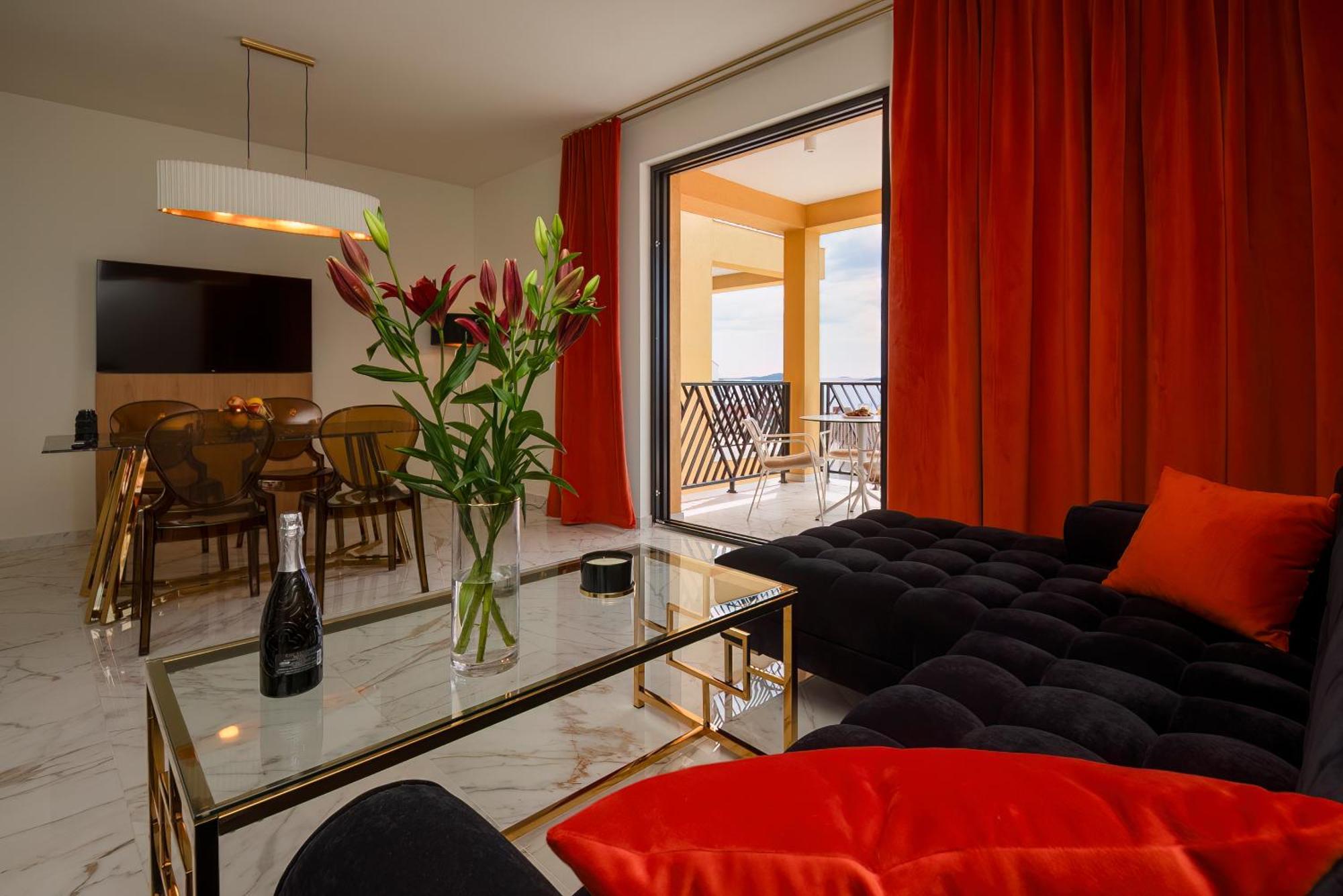 Mediterana Art Deco Resort (Adults Only) Sibenik Luaran gambar