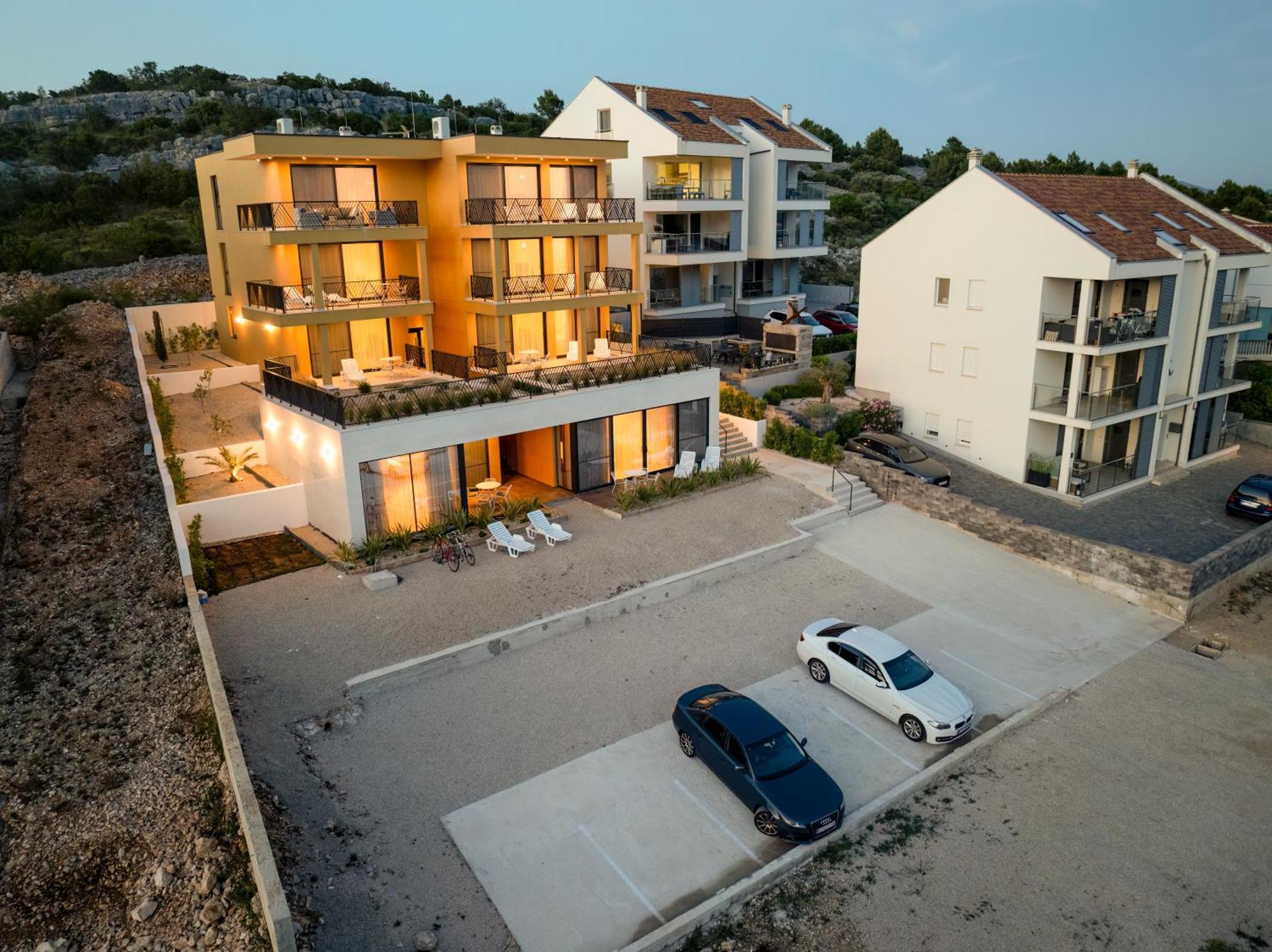 Mediterana Art Deco Resort (Adults Only) Sibenik Luaran gambar